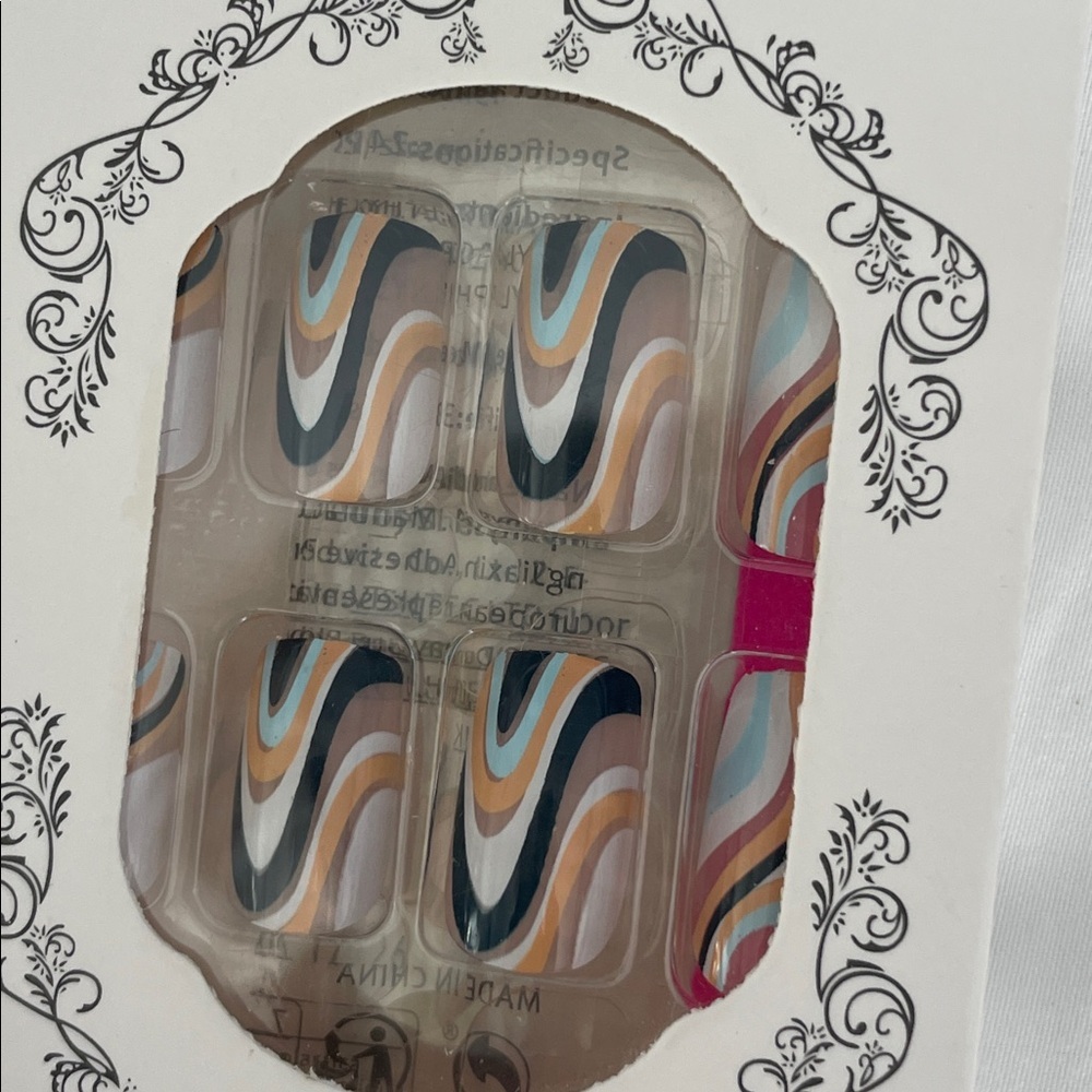 False Nail Professional Multicolor Nail Set - Picture 2 of 3